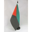 Drapeau de table Martinique indépéndantiste 21x14 cm Hampe et socle en plastique noir