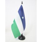 Drapeau de table Royaume d'Araucanie et de Patagonie 21x14 cm Hampe et socle en plastique noir