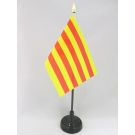 Drapeau de table Catalogne 15x10 cm Hampe et socle en plastique noir pointe or