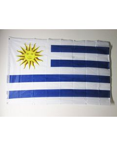 DRAPEAU URUGUAY 150x90cm oeillets - DRAPEAU URUGUAYEN 90 x 150 cm Spécial Extérieur - DRAPEAUX