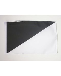DRAPEAU COMMISSAIRE DE COURSE BLANC ET NOIR 45x30cm - PAVILLON AVERTISSEMENT CONDUITE ANTISPORTIVE 30 x 45 cm haute qualité