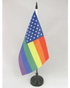DRAPEAU DE TABLE ARC-EN-CIEL USA 21x14cm - PETIT DRAPEAUX DE BUREAU GAY AMÉRICAIN - RAINBOW 14 x 21 cm
