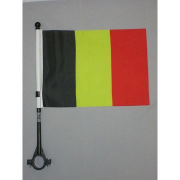 DRAPEAU DE VELO BELGIQUE 21x14cm - PETIT BIKE FLAG BELGE 14 x 21 cm