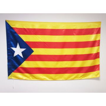 DRAPEAU CATALOGNE ESTELADA 150x90cm en SATIN - DRAPEAU CATALAN INDÉPENDENTISTE - CATALUÑA 90 x 150 cm Fourreau pour hampe