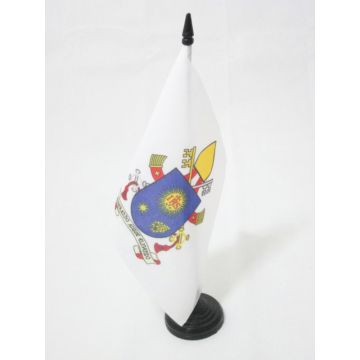 DRAPEAU DE TABLE GRAND BLASON DU PAPE FRANÍ?OIS 21x14cm - PETIT DRAPEAUX DE BUREAU Í?CUSSON PAPAL - VATICAN 14 x 21 cm