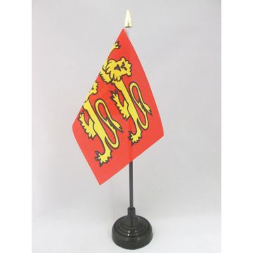 DRAPEAU DE TABLE BASSE-NORMANDIE 15x10cm - PETIT DRAPEAUX DE BUREAU BAS-NORMAND - FRANCE 10 x 15 cm pointe dorée
